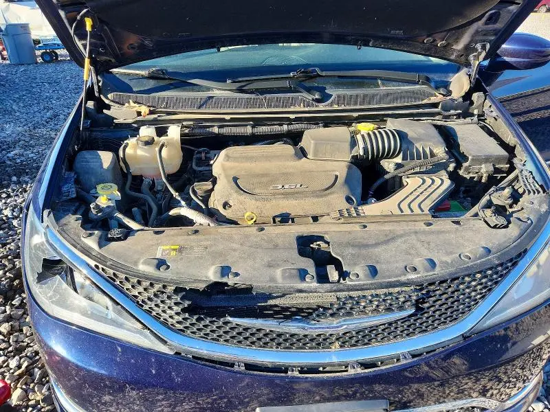 2017 CHRYSLER PACIFICA TOURING L  