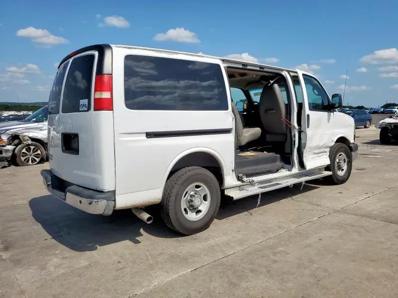 2013 CHEVROLET EXPRESS G3500 LT  