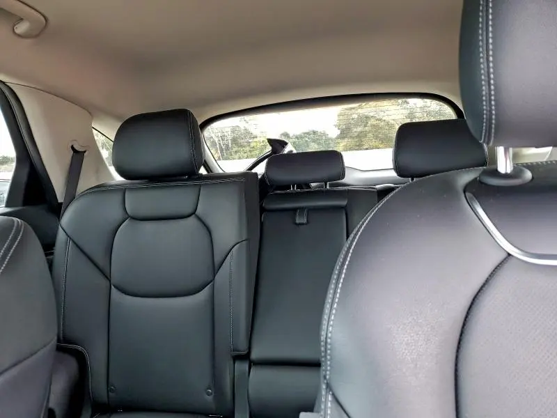 2025 GENESIS GV70 BASE  