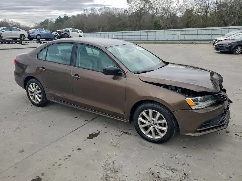 2015 VOLKSWAGEN JETTA SE  
