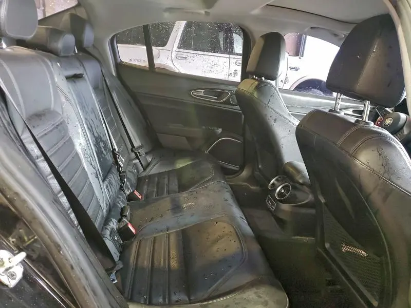 2019 ALFA ROMEO GIULIA TI  