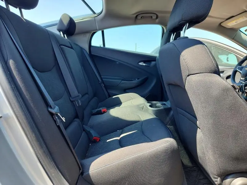 2018 CHEVROLET VOLT LT  
