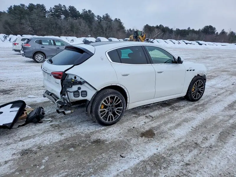 2023 MASERATI GRECALE GT  