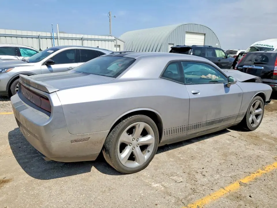 2014 DODGE CHALLENGER SXT  