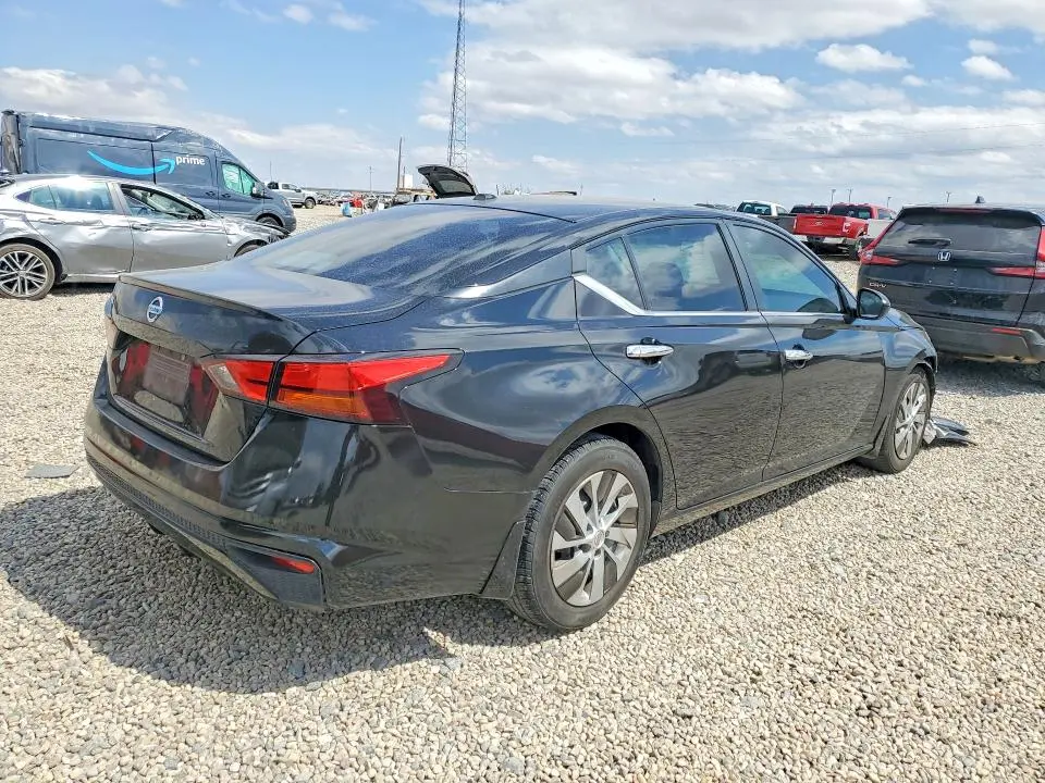 2020 NISSAN ALTIMA S  