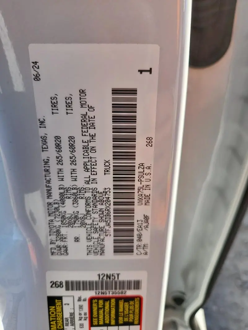 2024 TOYOTA TUNDRA CREWMAX LIMITED  