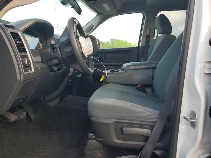 2017 RAM 1500 ST  