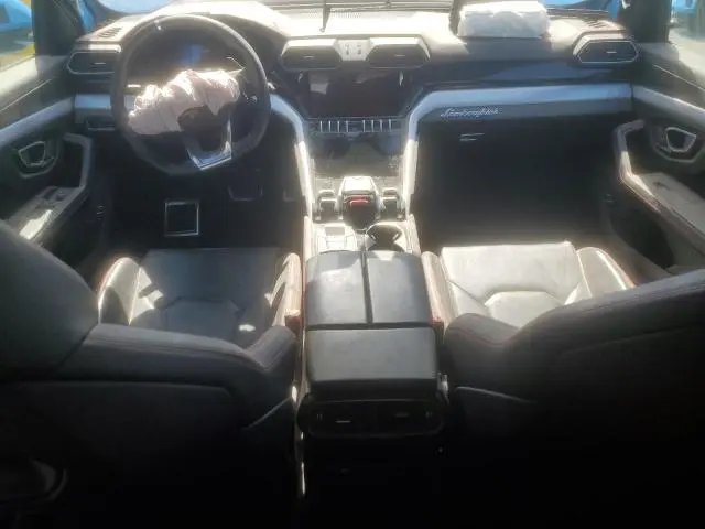 2022 LAMBORGHINI URUS   