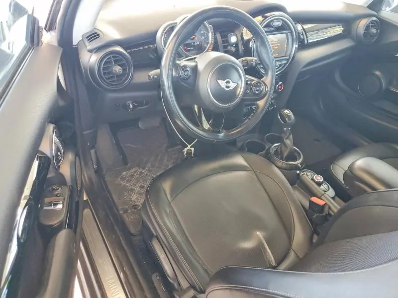 2014 MINI COOPER   