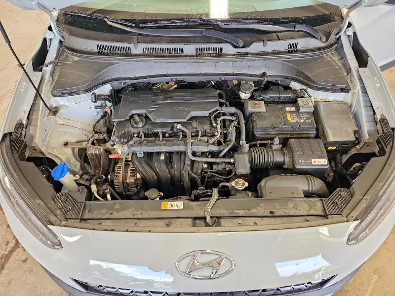 2022 HYUNDAI KONA SE  