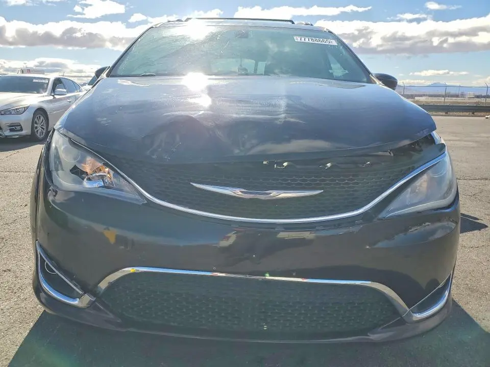 2017 CHRYSLER PACIFICA TOURING L  