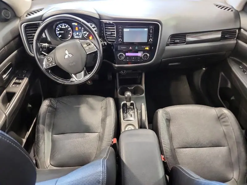 2016 MITSUBISHI OUTLANDER SE  