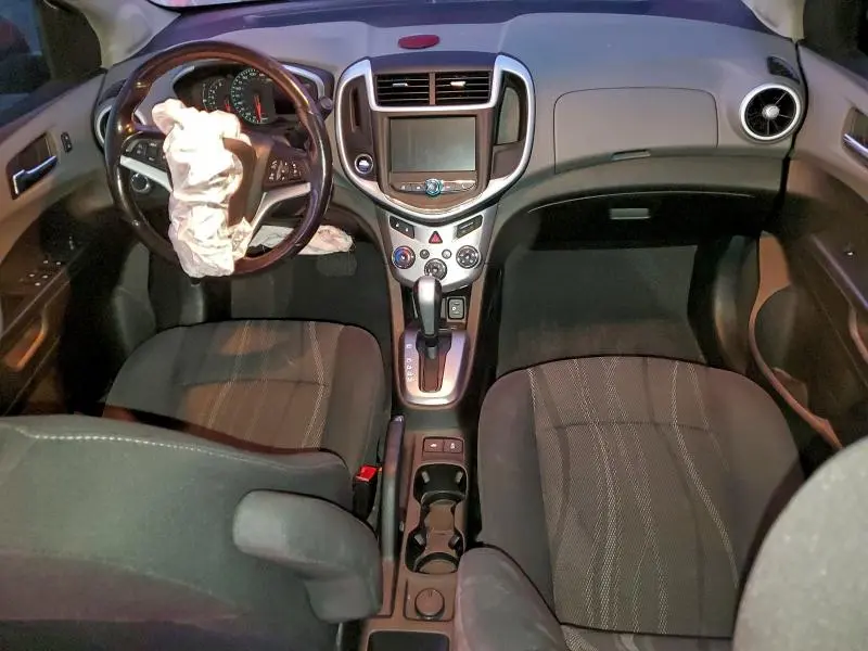 2017 CHEVROLET SONIC LT  