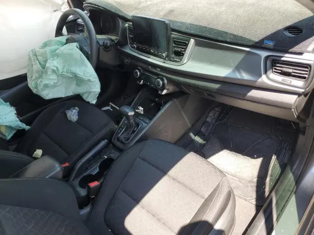 2022 KIA RIO LX  