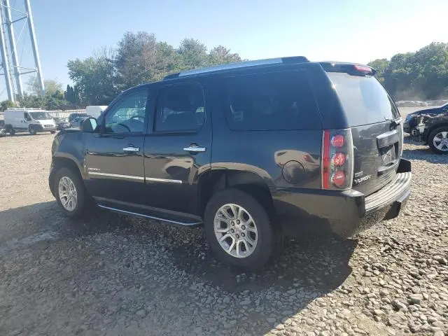 2011 GMC YUKON DENALI  