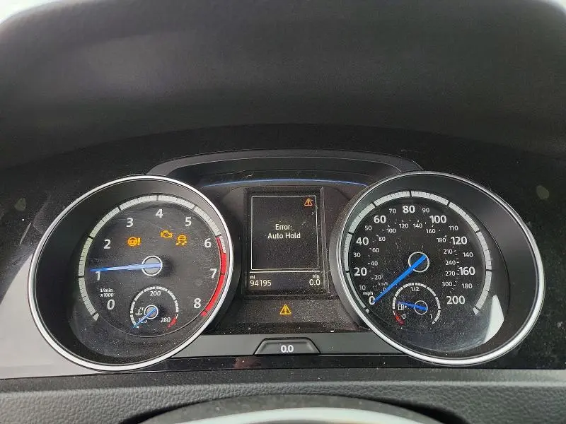 2016 VOLKSWAGEN GOLF R   