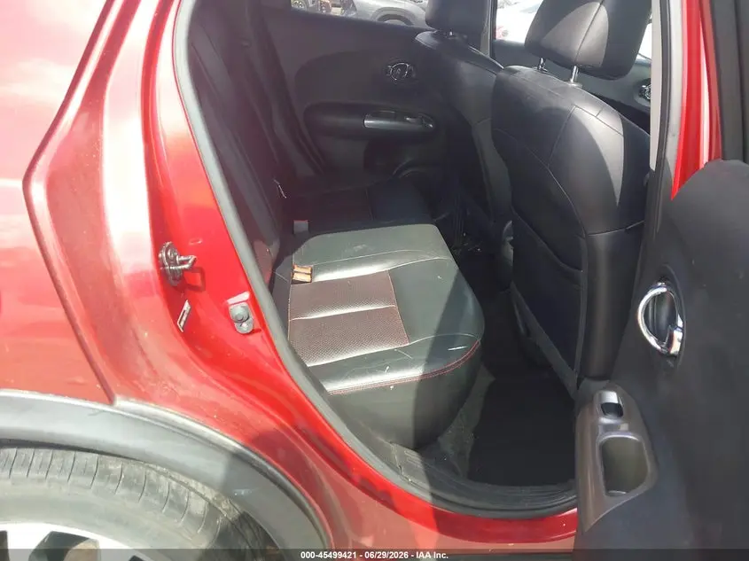 2012 NISSAN JUKE SL