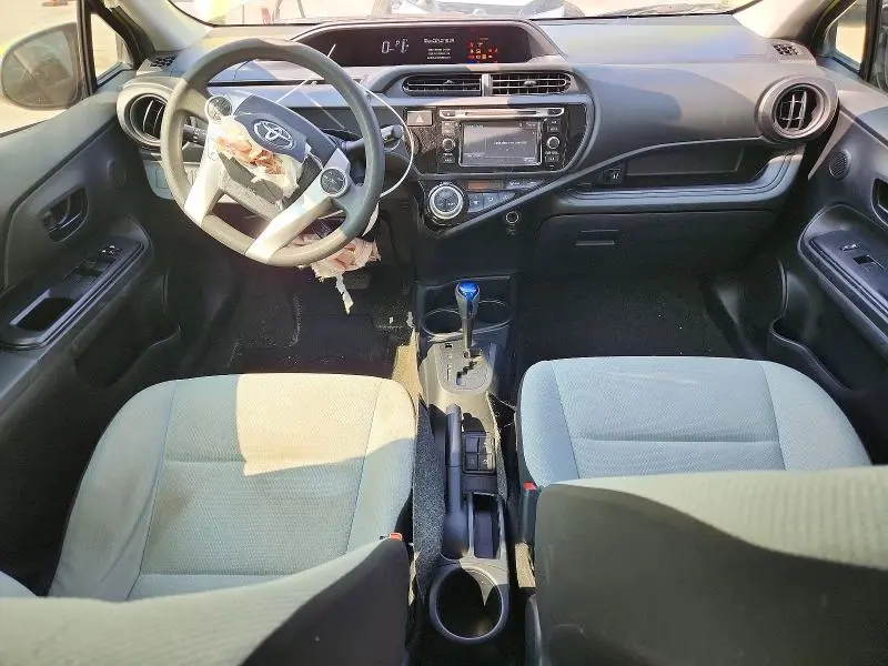 2015 TOYOTA PRIUS C ONE  