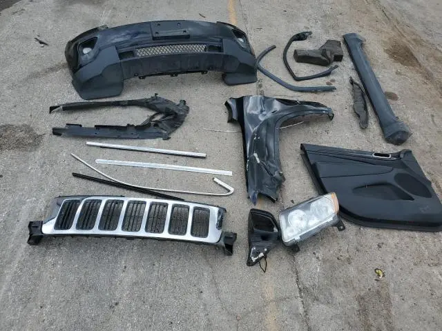 2013 JEEP GRAND CHEROKEE LAREDO  