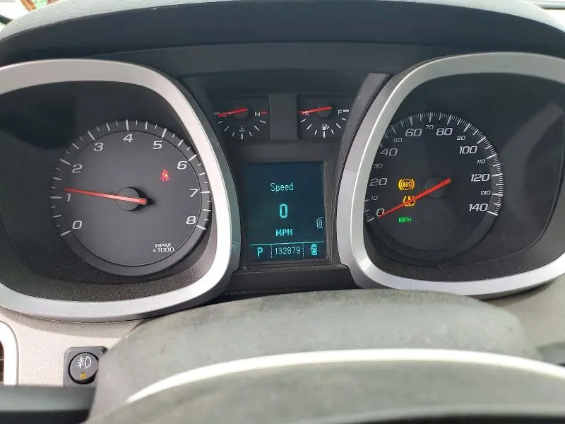 2010 CHEVROLET EQUINOX LT  