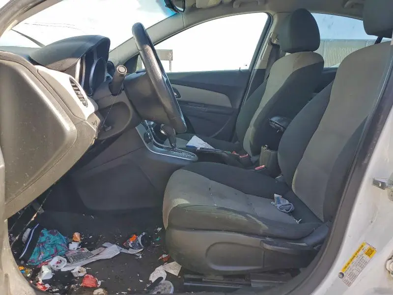 2012 CHEVROLET CRUZE LS  