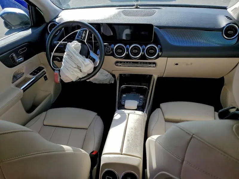 2021 MERCEDES-BENZ GLA 250 4MATIC  