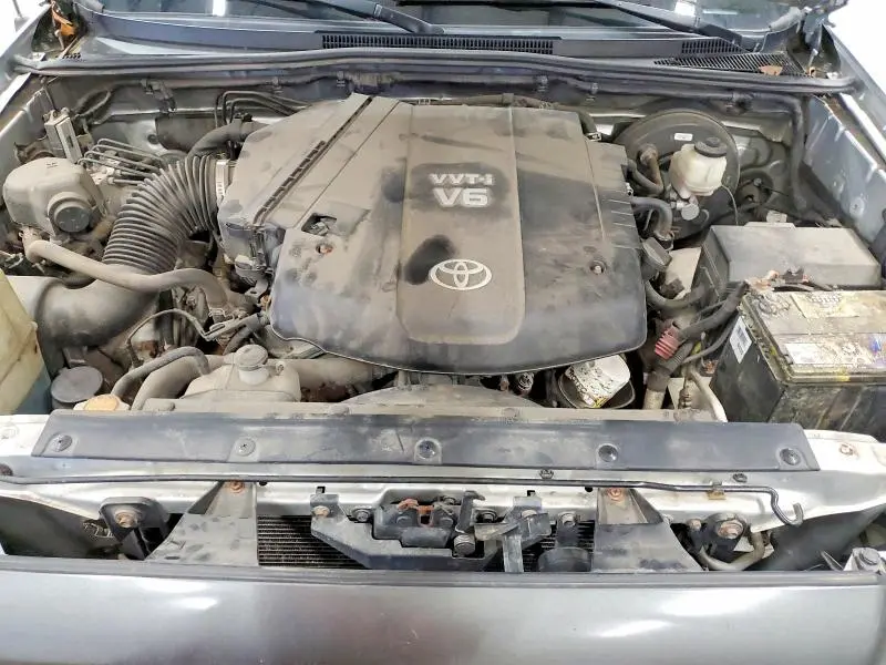 2013 TOYOTA TACOMA V6  