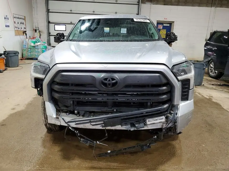 2023 TOYOTA TUNDRA CREWMAX SR  