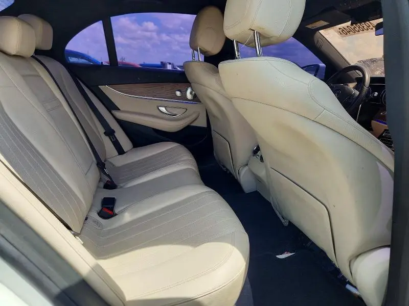 2017 MERCEDES-BENZ E 300 4MATIC  
