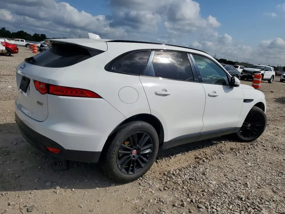 2019 JAGUAR F-PACE PRESTIGE  