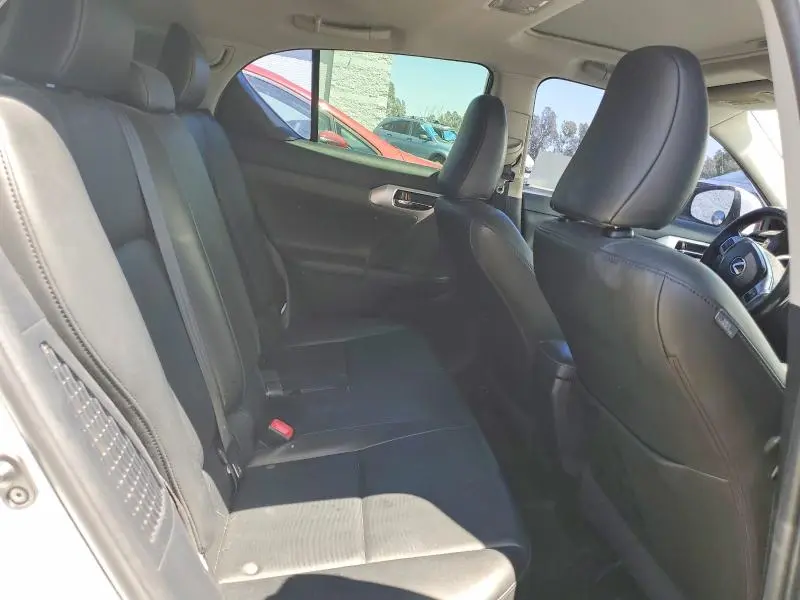 2013 LEXUS CT 200  