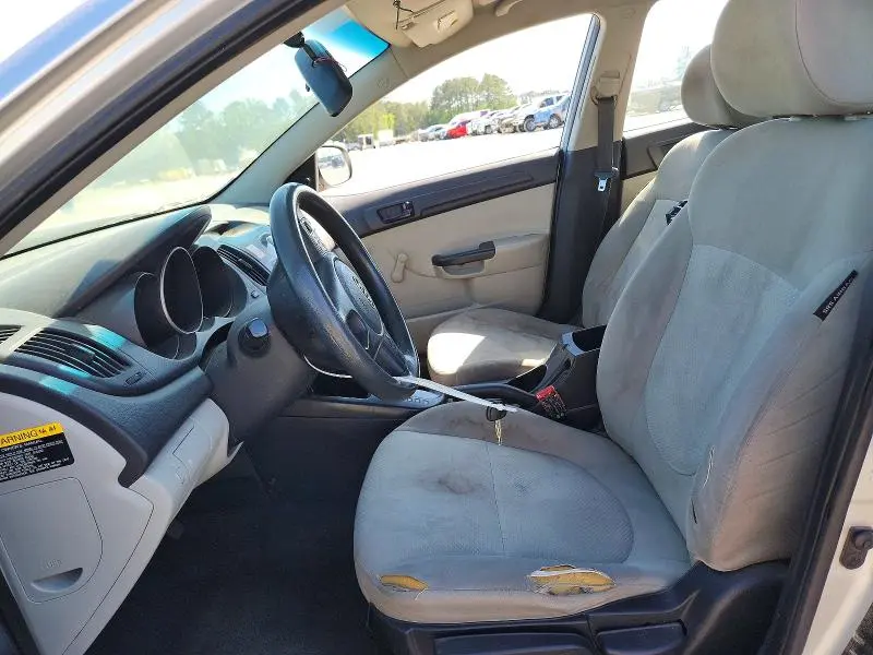 2010 KIA FORTE LX  