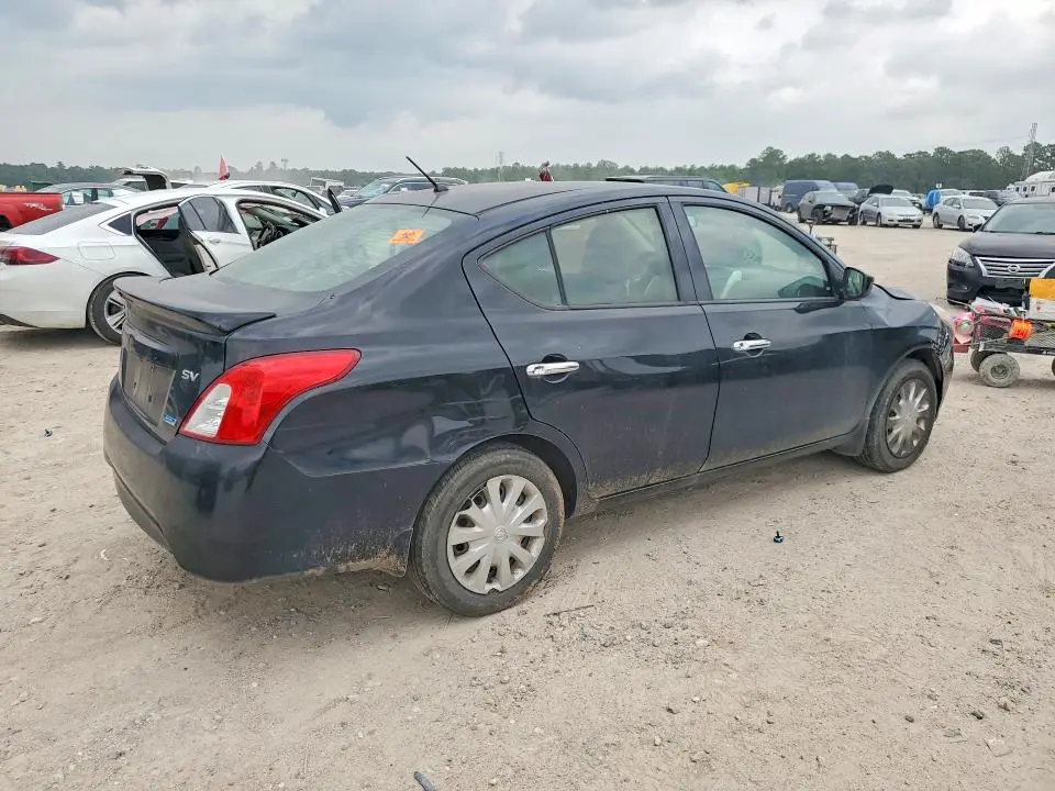 2016 NISSAN VERSA 1.6 SV  