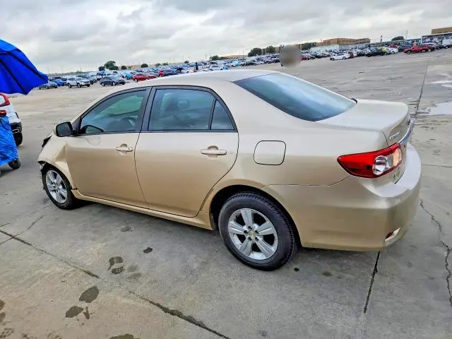 2011 TOYOTA COROLLA LE  