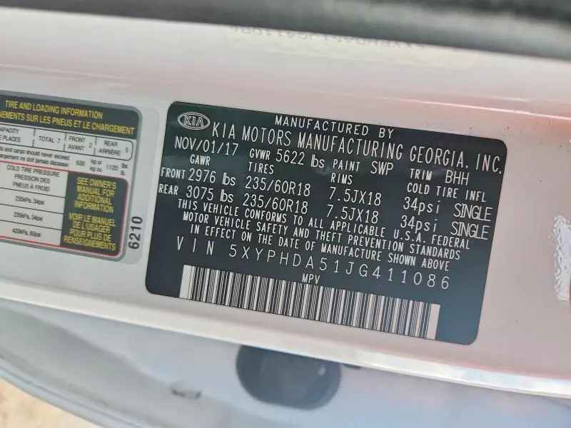 2018 KIA SORENTO EX V6  