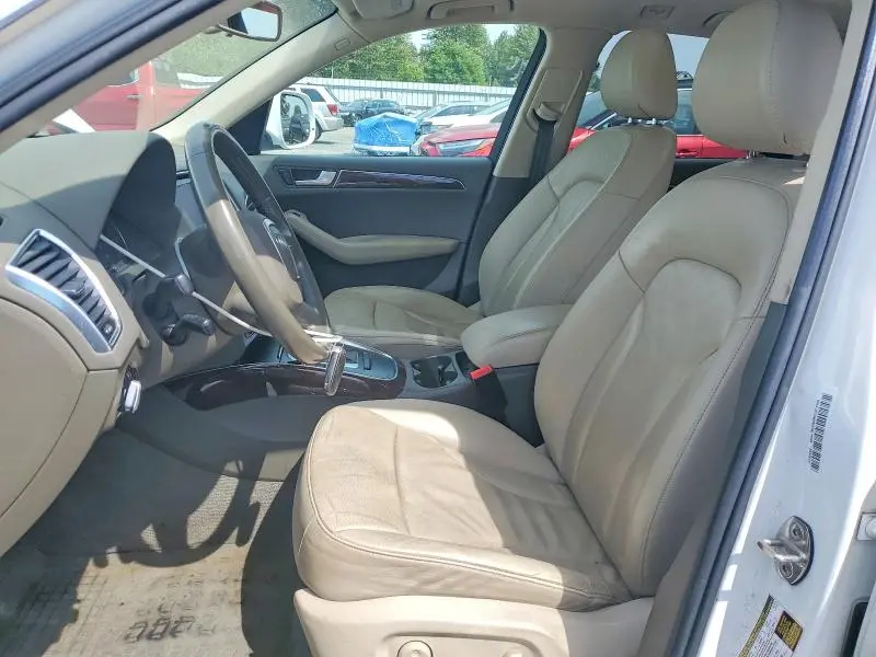 2011 AUDI Q5 PREMIUM  