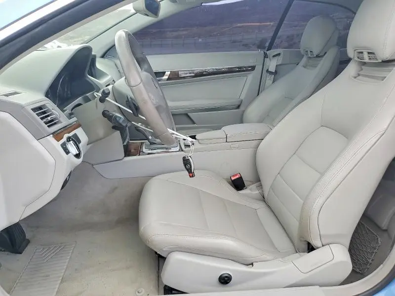 2011 MERCEDES-BENZ E 550  