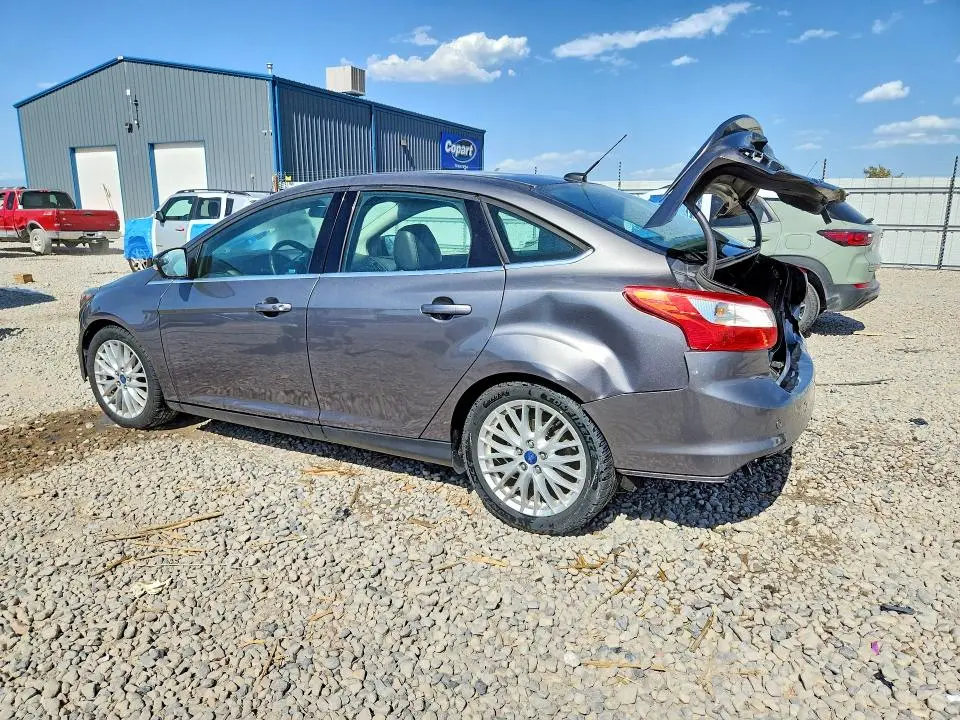 2014 FORD FOCUS TITANIUM  