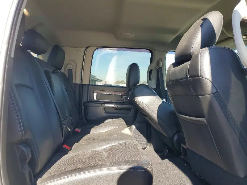 2016 RAM 2500 LARAMIE  