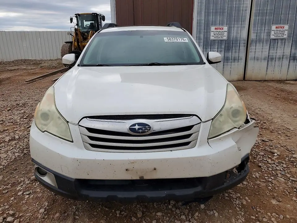 2011 SUBARU OUTBACK 2.5I PREMIUM  