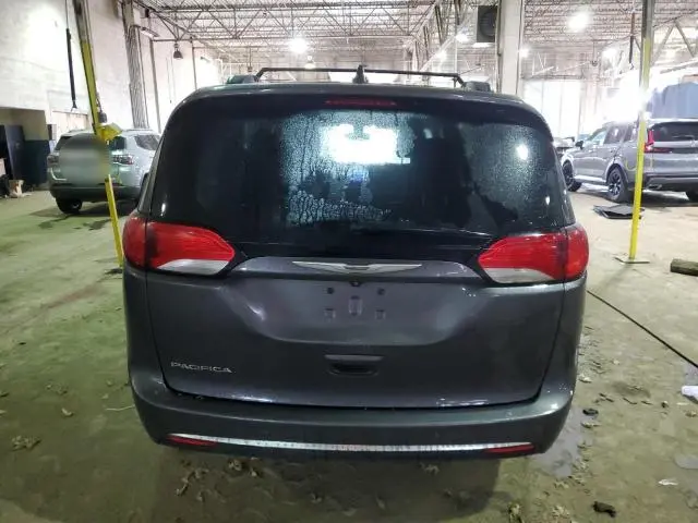 2017 CHRYSLER PACIFICA TOURING L  