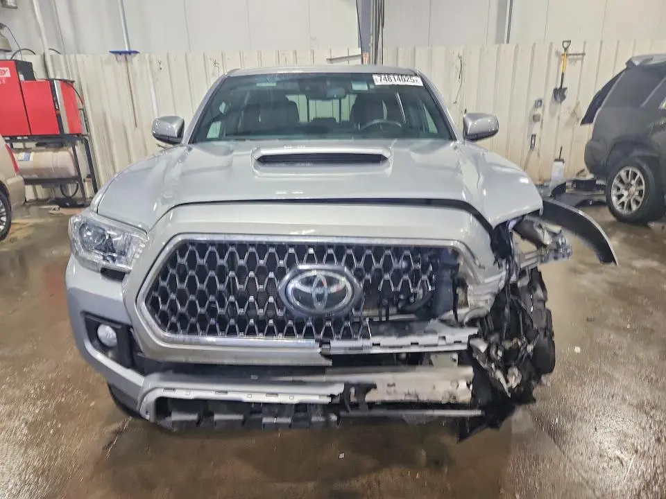 2019 TOYOTA TACOMA DOUBLE CAB  