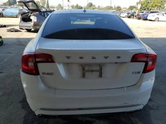 2016 VOLVO S60 PREMIER  