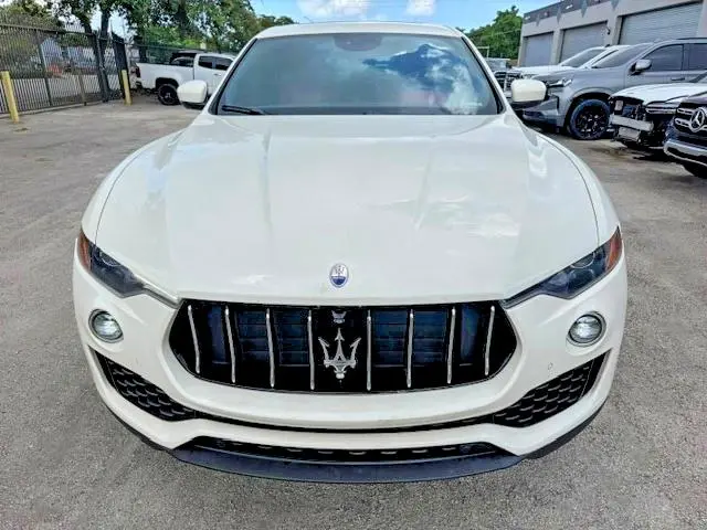 2018 MASERATI LEVANTE   