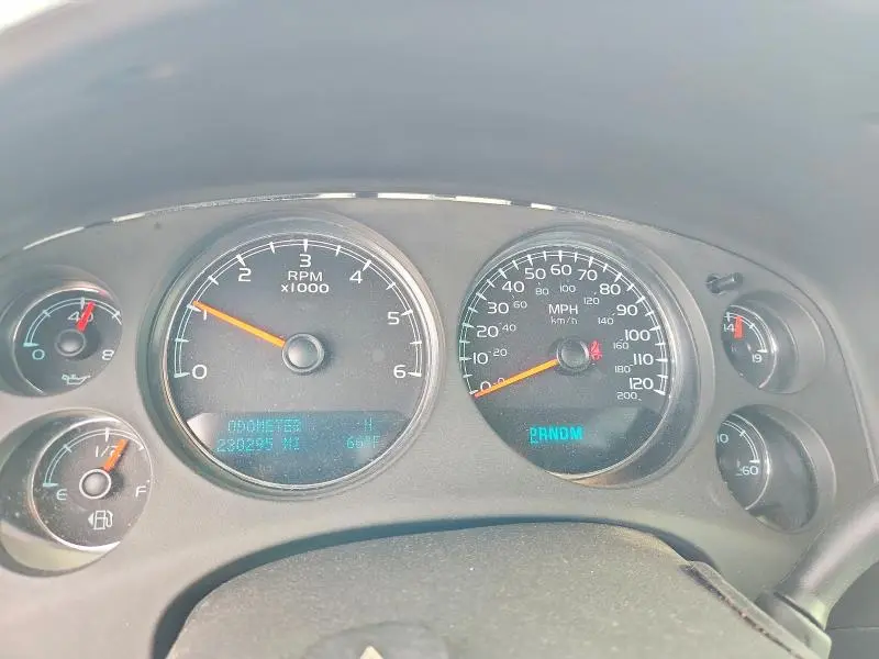 2011 CHEVROLET AVALANCHE LT  