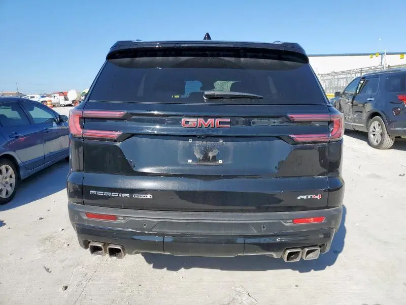 2025 GMC ACADIA AT4  