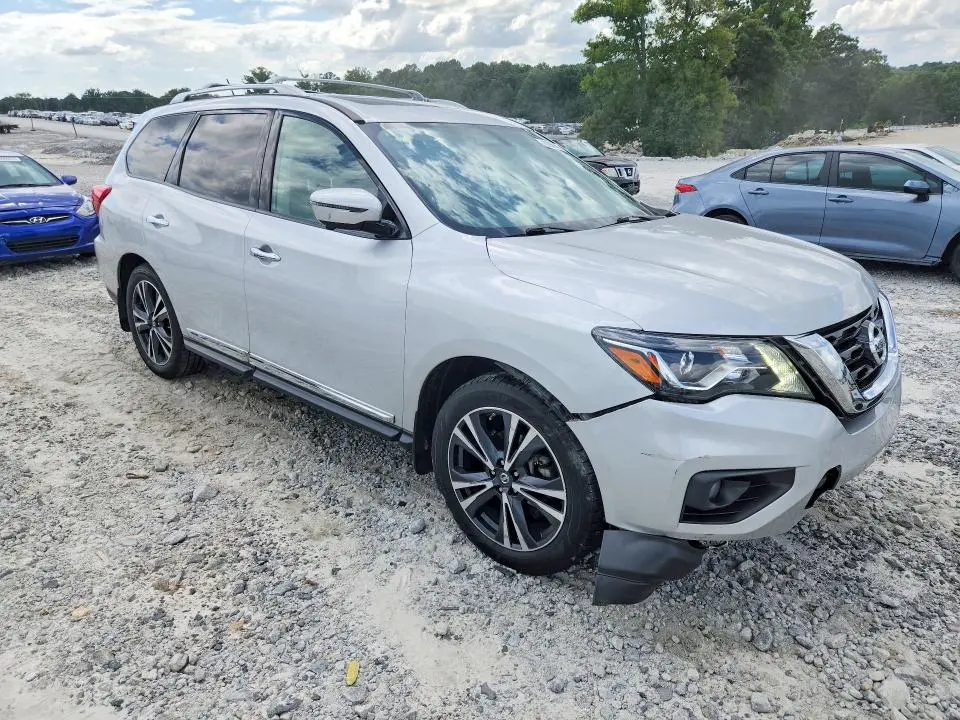 2018 NISSAN PATHFINDER PLATINUM  