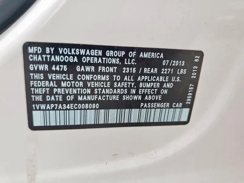 2014 VOLKSWAGEN PASSAT S  