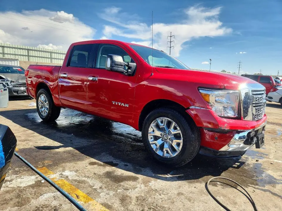 2021 NISSAN TITAN SV  