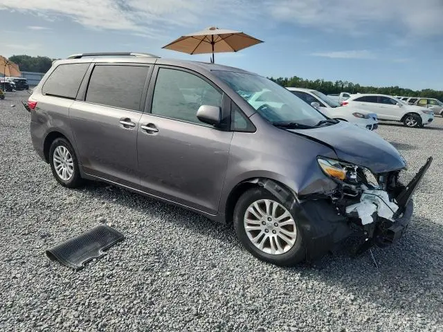 2016 TOYOTA SIENNA XLE 8-PASSENGER  